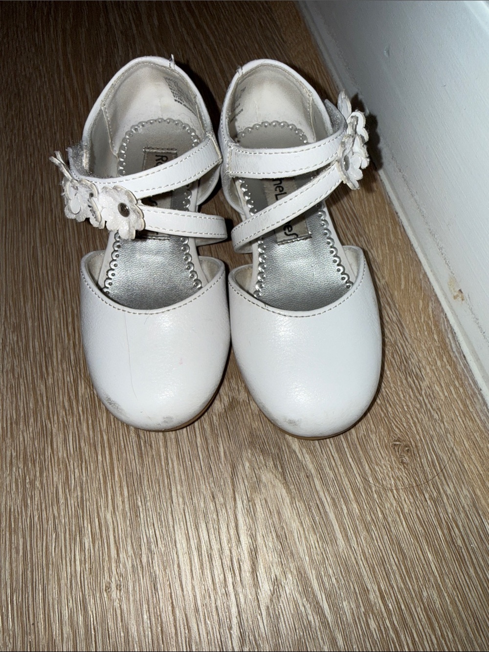 Rachel Shoes White Floral Strap Dress Shoes for Kids